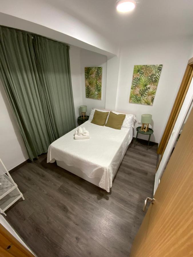 Mendoza Apartamentos Malaga Exterior photo